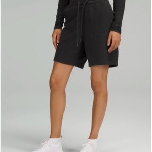 Lululemon Loungeful High-Rise Short 7"